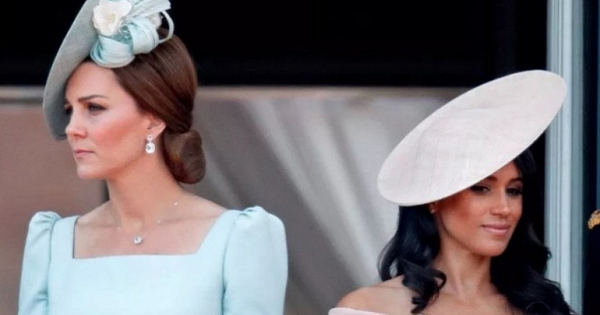 Công nương Kate từng khóc vì Meghan ném bó hoa xin lỗi vào thùng rác?