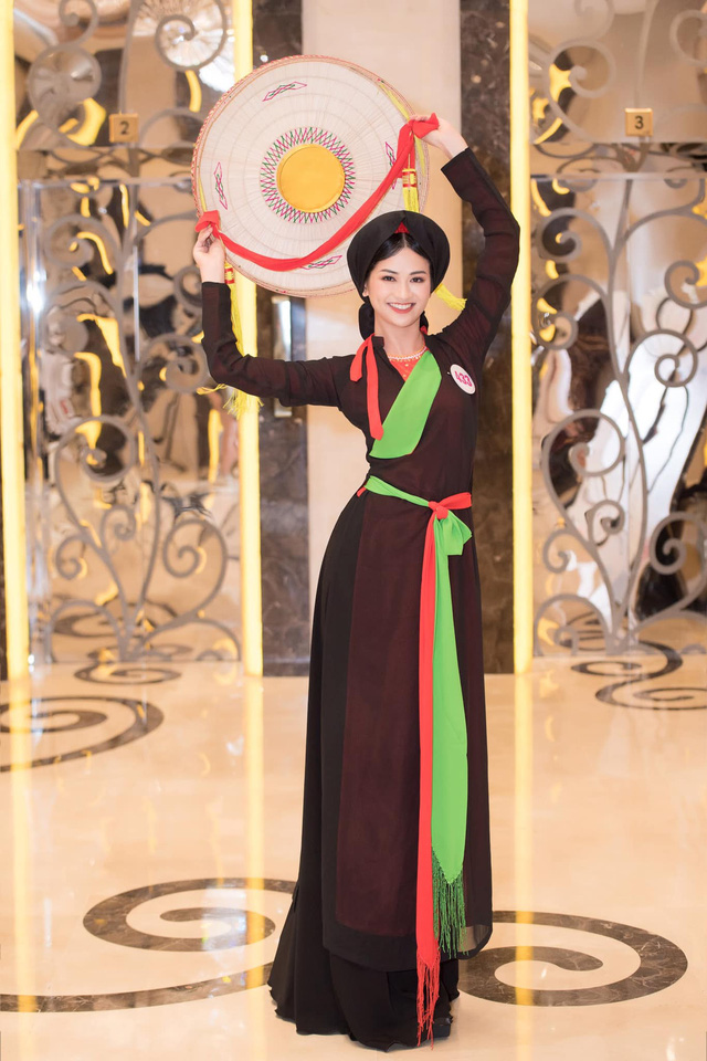 Top 5 Miss World Vietnam, đối thủ của Đỗ Thị Hà tại HHVN làm MC trên VTV - Ảnh 8