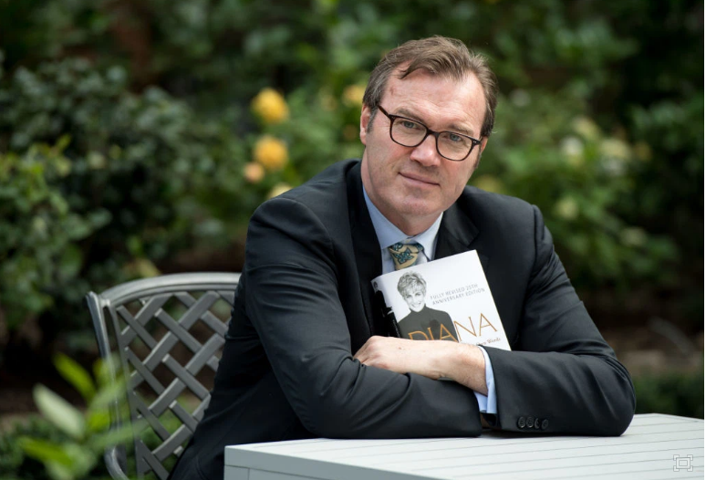 Andrew Morton, tác giả cuốn sách tiểu sử về Công nương Diana.