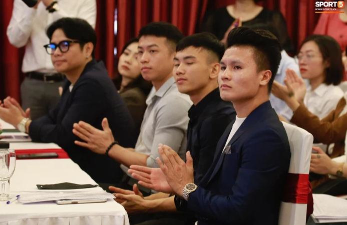 Quang Hải nhập học tại Đại học Quốc gia Hà Nội, chính thức trở thành sinh viên - Ảnh 2