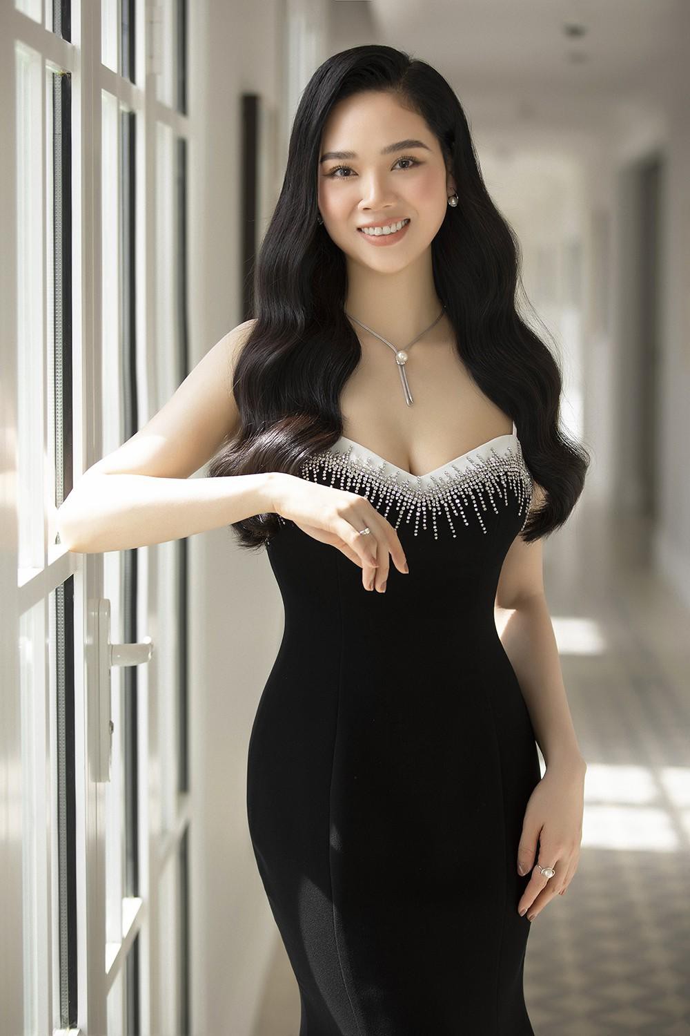 Hội ngộ sau gần 20 năm, top 3 Hoa hậu Việt Nam 2002 lộ nhan sắc ngỡ ngàng - Ảnh 3