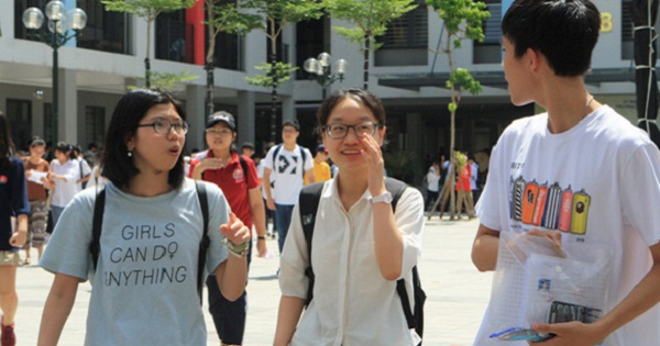 Thí sinh thi lớp 10 THPT tại Hà Nội có thể đăng ký 15 nguyện vọng vào trường công lập