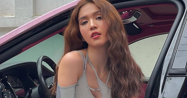 Ngọc Trinh phản pháo