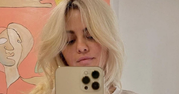Selena Gomez gây bão vì tạm biệt hình ảnh