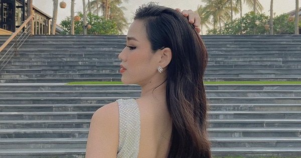 Đỗ Thị Hà đăng ảnh khoe lưng trần gợi cảm, dân mạng: