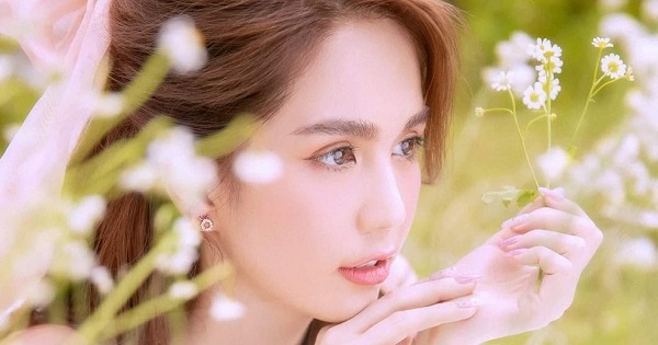 Họp fanclub kiểu Ngọc Trinh: Chi tiền "khủng" đưa fan vi vu khắp Đà Lạt