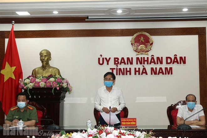  Ông Trần Xuân Dưỡng, Phó Chủ tịch UBND tỉnh, Phó trưởng Ban thường trực BCĐ PCD tỉnh phát biểu kết luận hội nghị (ảnh: Báo Hà Nam)