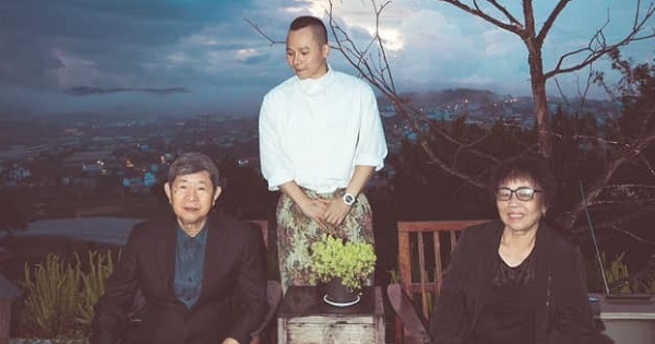 Giữa lúc bị tố "sống ảo", mẹ Vũ Khắc Tiệp tiết lộ mỗi tháng con trai đều mua trang sức cho