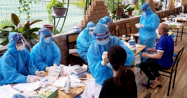 Sáng 12/5: Thêm 34 ca Covid-19, trong đó 33 ca lây nhiễm trong nước