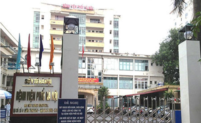 Hà Nội: Bệnh viện Phổi Trung ương có thêm 1 bác sĩ khác nhiễm Covid-19 - Ảnh 2