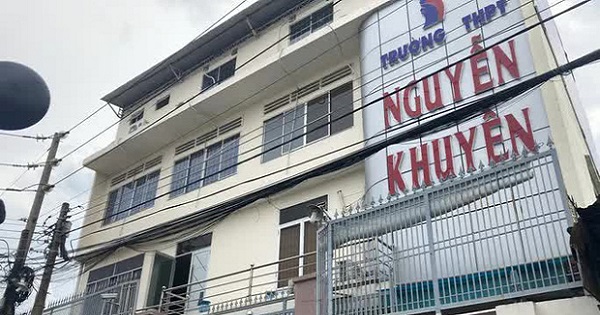 Đại diện Bộ GD&ĐT lên tiếng vụ nữ sinh lớp 11 xăm hình lên ngực bị kỷ luật