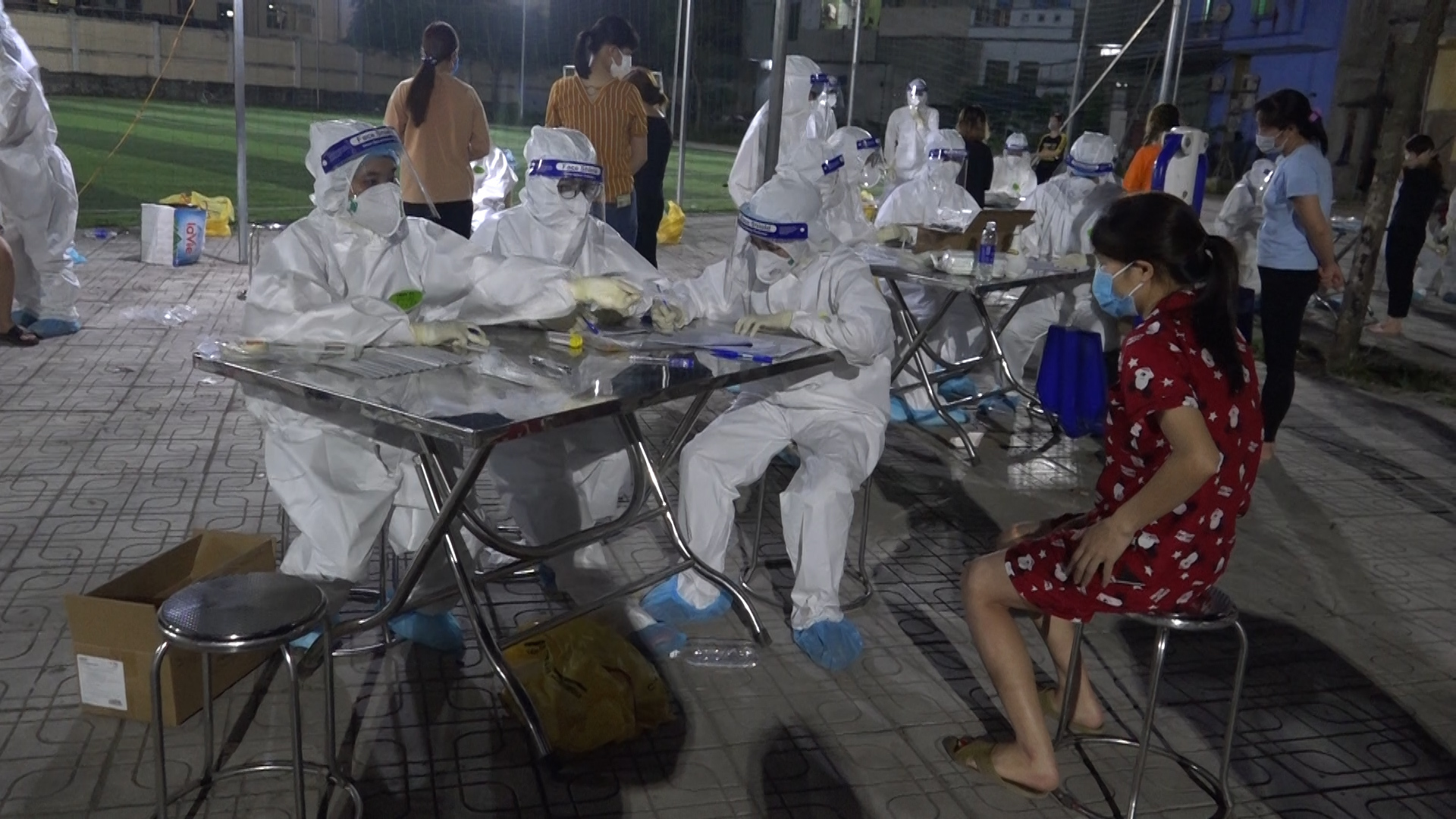 29 bệnh nhân ở Hà Nội, Bắc Giang và nhiều tỉnh khác đều nhiễm biến thể Ấn Độ - Ảnh 1