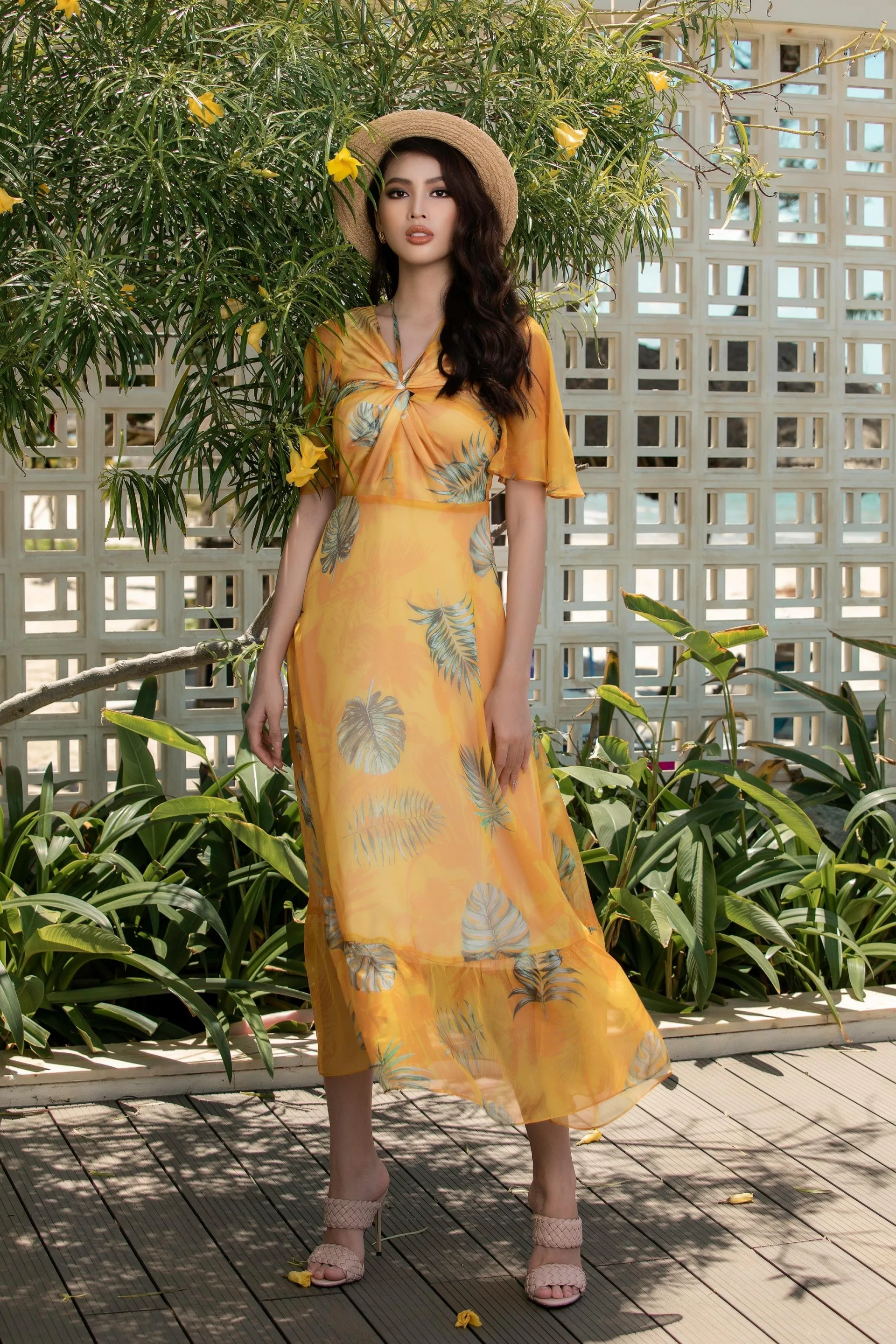 Hậu Miss Grand, Á hậu Ngọc Thảo xuất hiện khoe vẻ đẹp tựa 