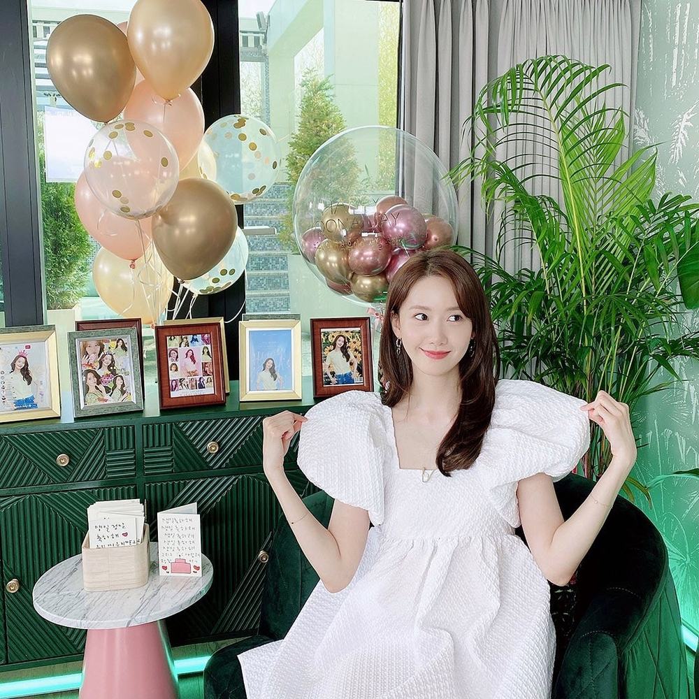 YoonA khoe nhan sắc bị 'thời gian bỏ quên' trong tiệc sinh nhật 31 tuổi  - Ảnh 2