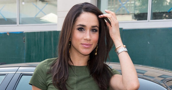 Meghan lại khiến dân tình bức xúc khi nhờ bạn thân lên tiếng phản hồi chuyện trả lại tước hiệu hoàng gia