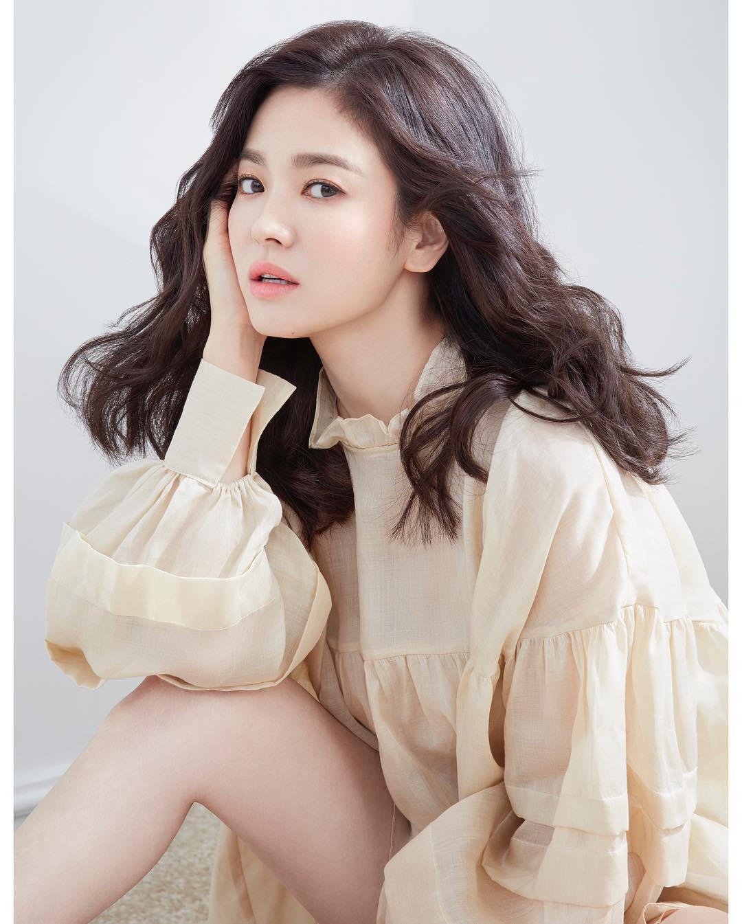 “Cosplay” Song Hye Kyo, Trân Đài được khen hết lời, Lan Ngọc gặp 'kết đắng' - Ảnh 7