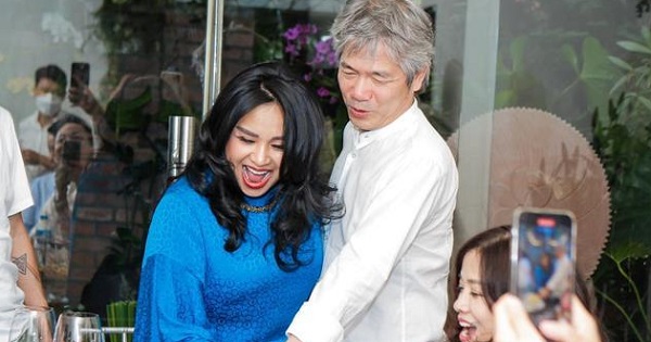 Diva Thanh Lam tái hôn với bạn trai bác sĩ ở tuổi 52