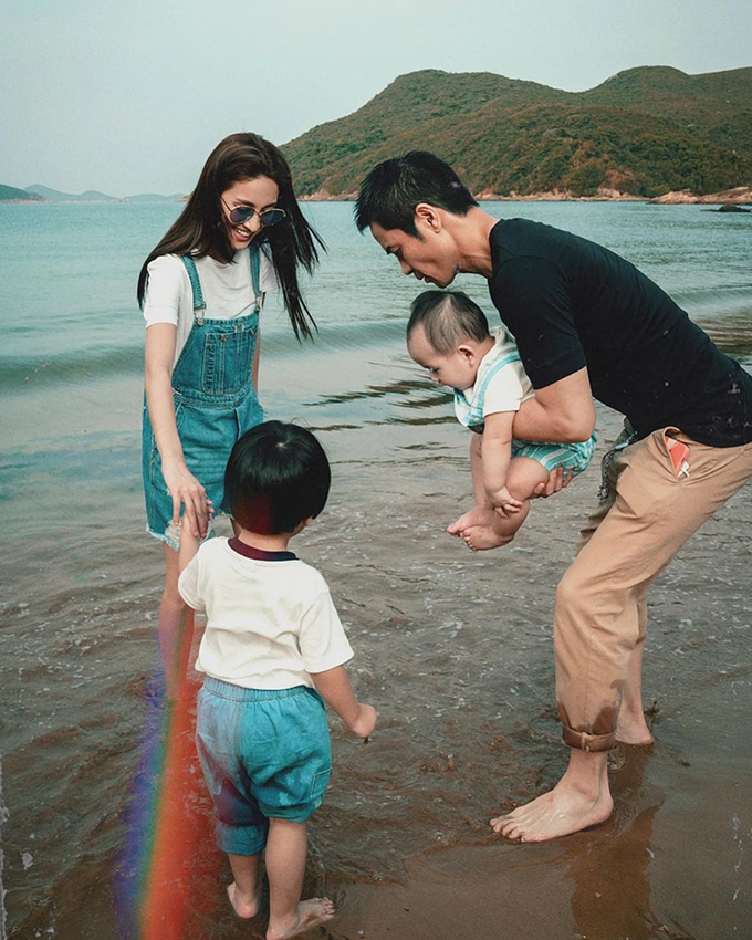 Hoa hậu Hong Kong Trần Khải Lâm khoe gia đình hạnh phúc với Trịnh Gia Dĩnh - Ảnh 2