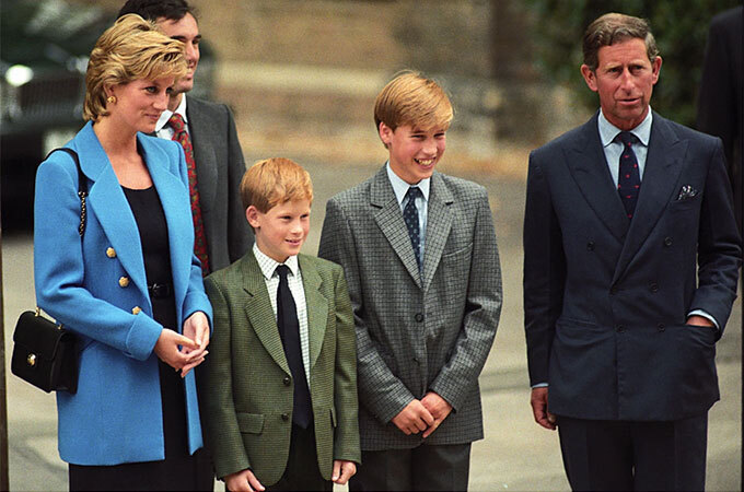 Hoàng tử Harry đang về Anh để kịp ngày khánh thành tượng mẹ - Ảnh 5