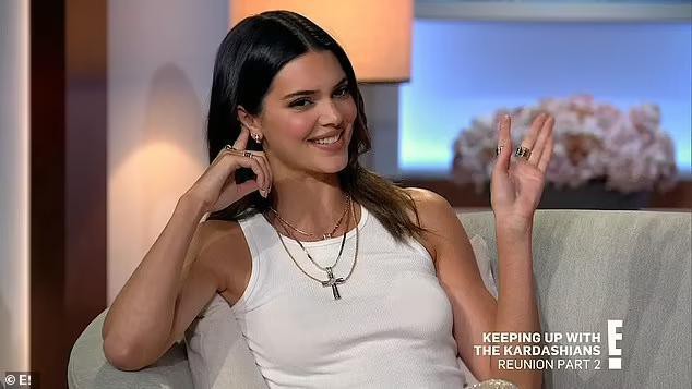 Kendall Jenner chật vật xin việc vì tiếng tăm không đẹp của gia đình - Ảnh 3