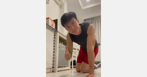Đăng video khoe body, Đoàn Văn Hậu cán mốc 1 triệu follow
