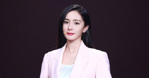 Dương Mịch thà làm giàu chứ không chăm con khi mở công ty cùng bố ruột?