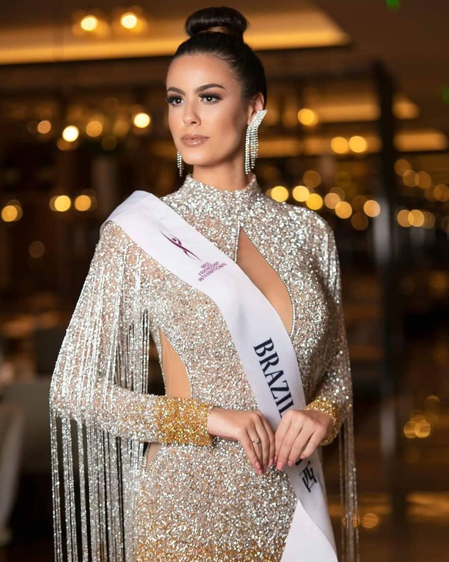 Bản sao của H'Hen Niê đăng quang Hoa hậu Hoà bình Brazil 2021 - Ảnh 1