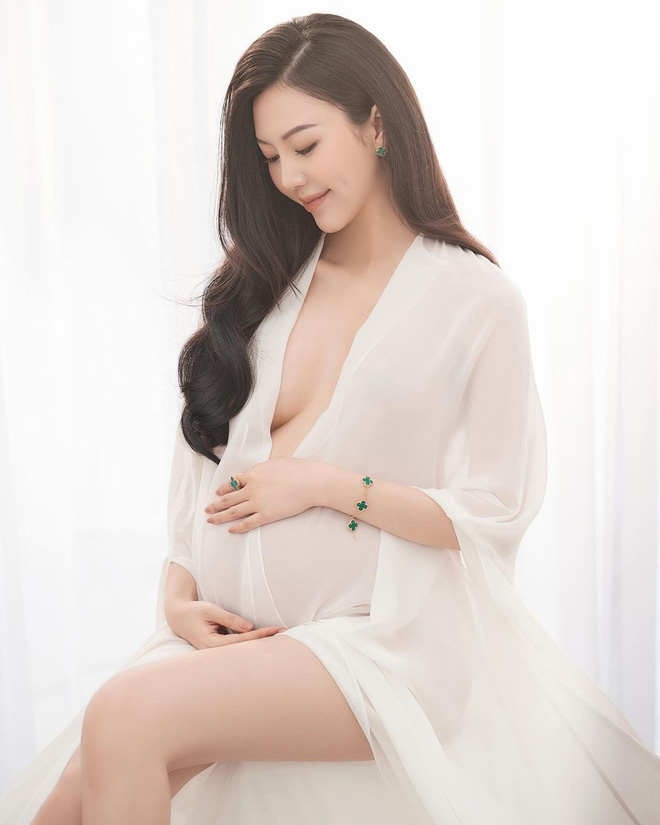 Sắc vóc ở tháng thứ 8 thai kỳ của 'tình màn ảnh Sơn Tùng M-TP' - Ảnh 5