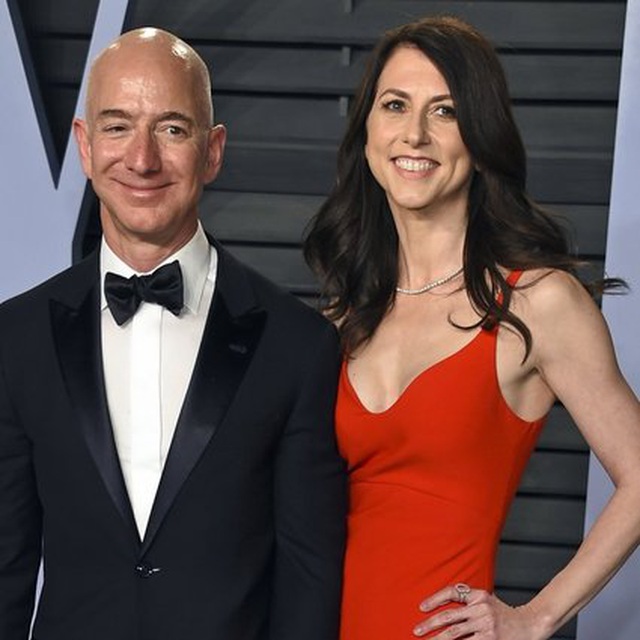 Tỷ phú Jeff Bezos kiện anh trai của bạn gái ra tòa - Ảnh 4