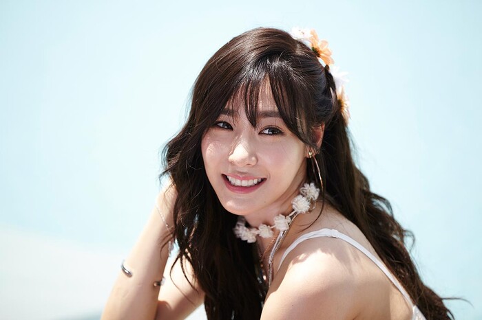 Tiffany (SNSD) sánh đôi cùng Song Joong Ki trong phim mới - Ảnh 2