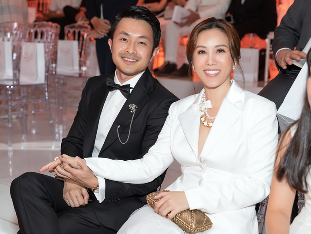 Hoa hậu Thu Hoài lấy chồng thứ 4 kém 10 tuổi ở tuổi 45 - Ảnh 8