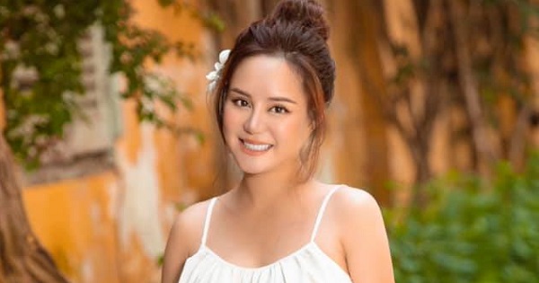 Vy Oanh đáp trả khi bị nói keo kiệt tiền quyền góp Quỹ vaccine