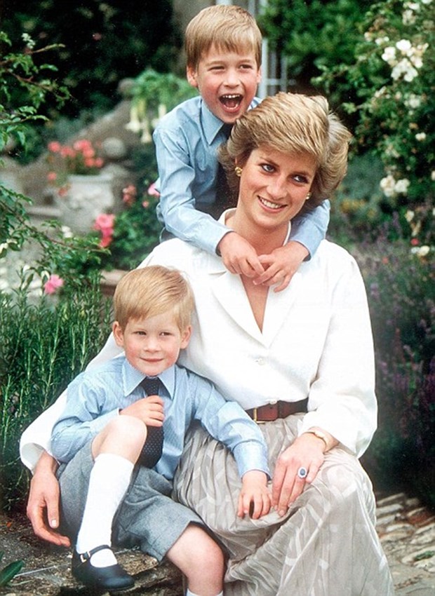 Hoàng gia Anh tiết lộ lý do Kate vắng mặt trong lễ tưởng niệm mẹ chồng Diana - Ảnh 5