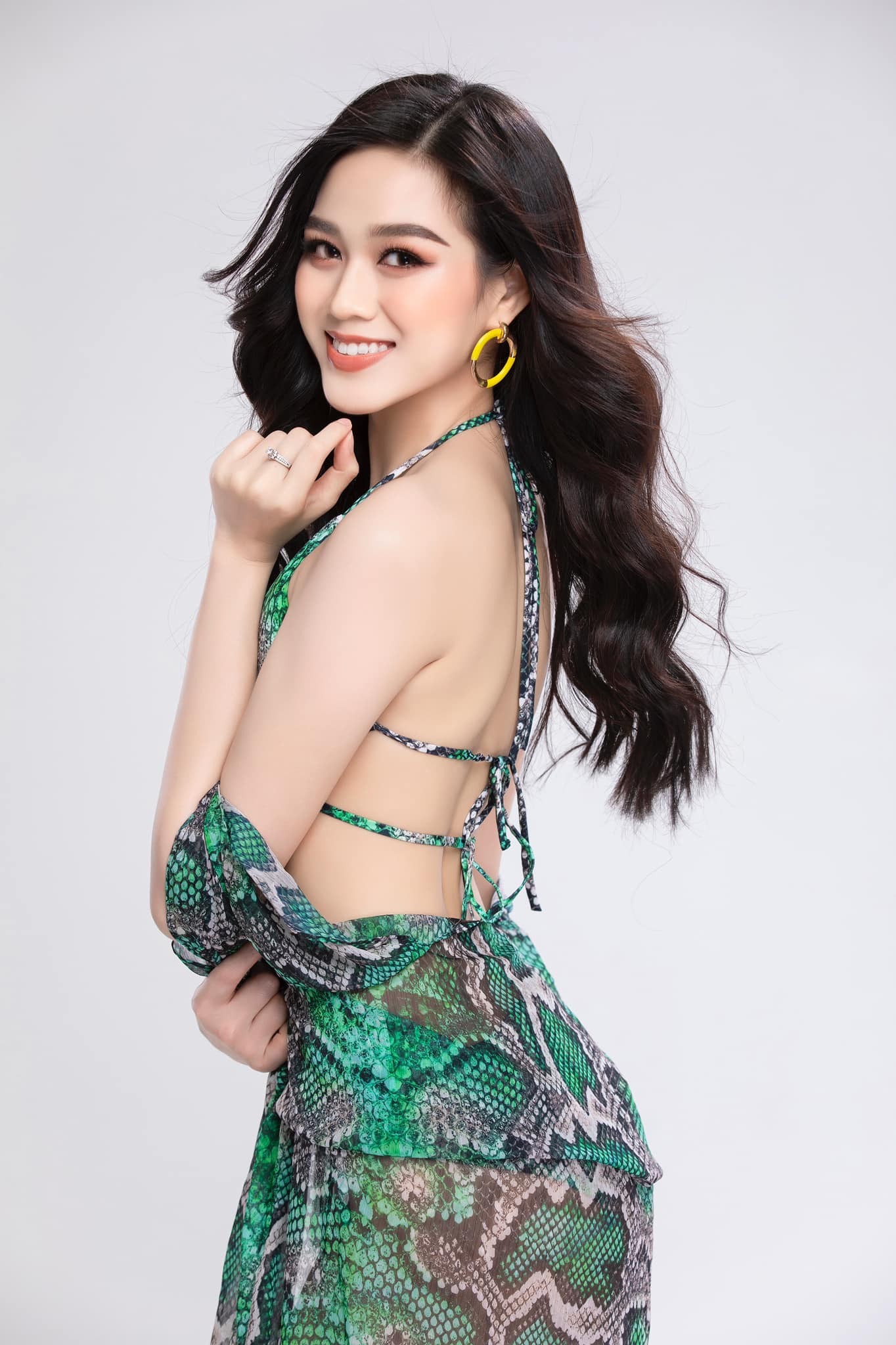 Đỗ Thị Hà công bố 5 bản vẽ váy dạ hội diện Chung kết Miss World 2021 - Ảnh 9