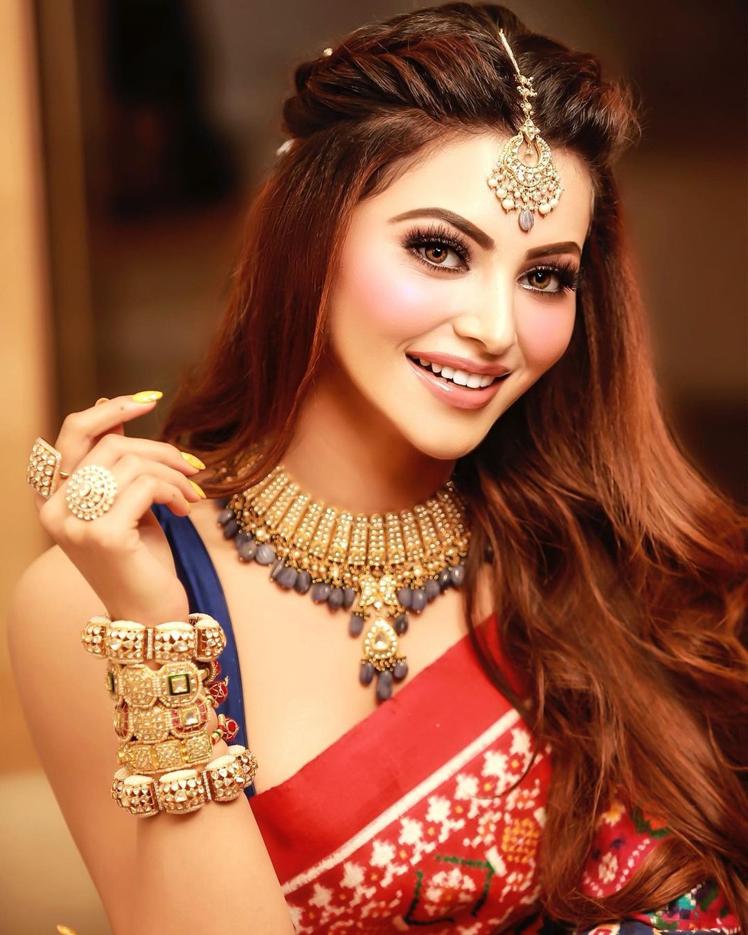 Bất ngờ khi Hoa hậu Hoàn vũ Ấn Độ là fan cứng của Sơn Tùng - Ảnh 1
