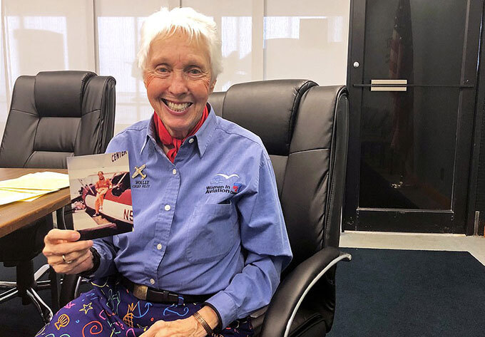 Bà Wally Funk, 82 tuổi, là hành khách danh dự trên chuyến bay vào vũ trụ cùng tỷ phú Jeff Bezos.