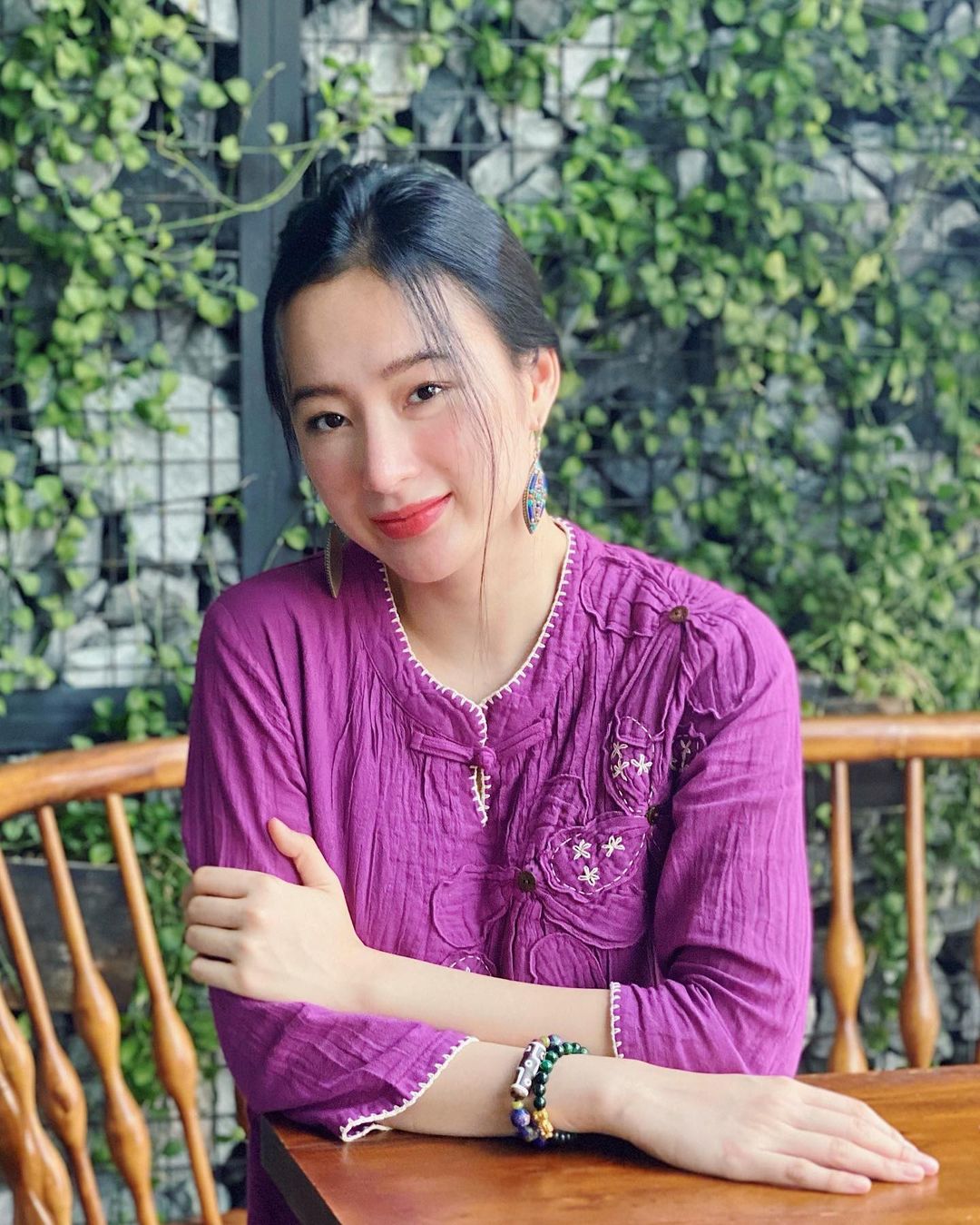 Angela Phương Trinh tái xuất sau màn tư vấn nói chuyện với khối u - Ảnh 4
