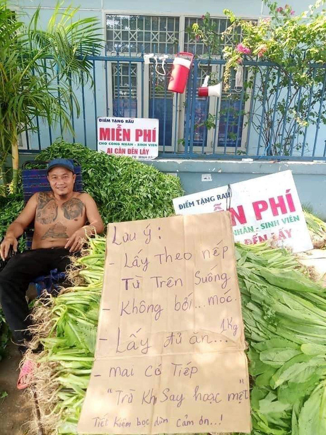 Anh bán rau Minh Râu nhận tick xanh Facebook khi trở thành hiện tượng MXH - Ảnh 4