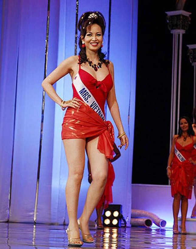 Nhan sắc U60 trẻ trung khó tin của Hoa hậu Việt Nam từng lập kỷ lục Guiness - Ảnh 7