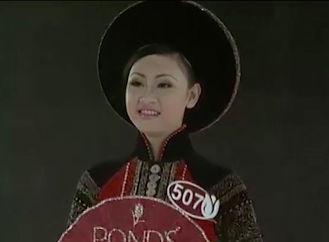 Ngỡ ngàng trước nhan sắc của Ngân Khánh, Anh Thư khi thi Hoa hậu Việt Nam 2000 - Ảnh 9