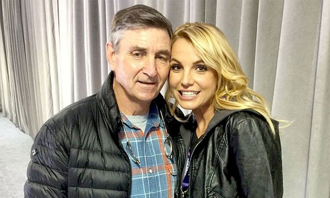 Nghi vấn Britney Spears đã từng bí mật kết hôn với quản lý cũ - Ảnh 3