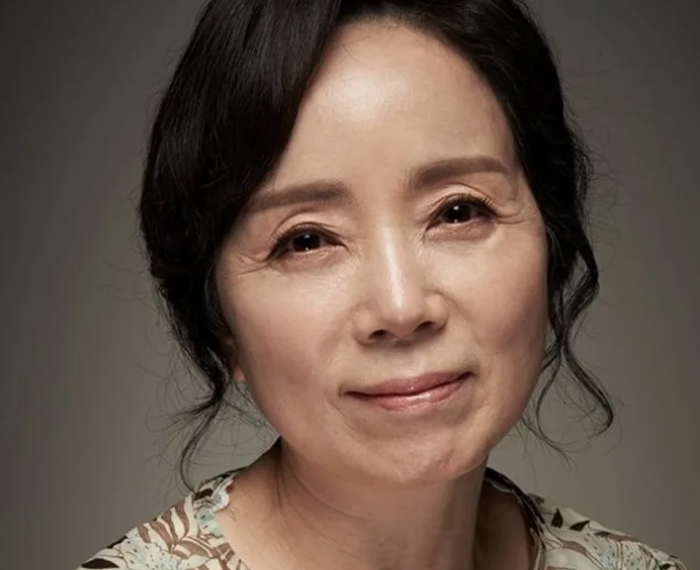 Diễn viên gạo cội Kim Min Kyung 'Mặt trăng ôm mặt trời' qua đời - Ảnh 5