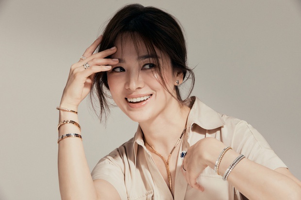 Song Hye Kyo tung ảnh đời thường, nhan sắc tuổi U40 tiếp tục là tâm điểm - Ảnh 6