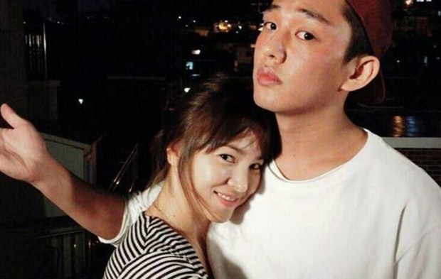 Yoo Ah In - bạn trai thân của Song Hye Kyo - công khai hẹn hò đàn ông - Ảnh 10