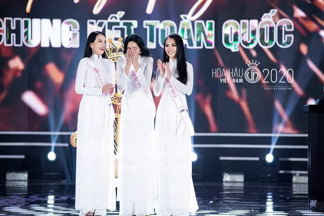Nhìn lại loạt khoảnh khắc đăng quang của Hoa hậu Đỗ Thị Hà gần 1 năm trước - Ảnh 3