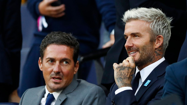 Ngoại hình quyến rũ của David Beckham lại làm náo loạn sân vận động - Ảnh 3