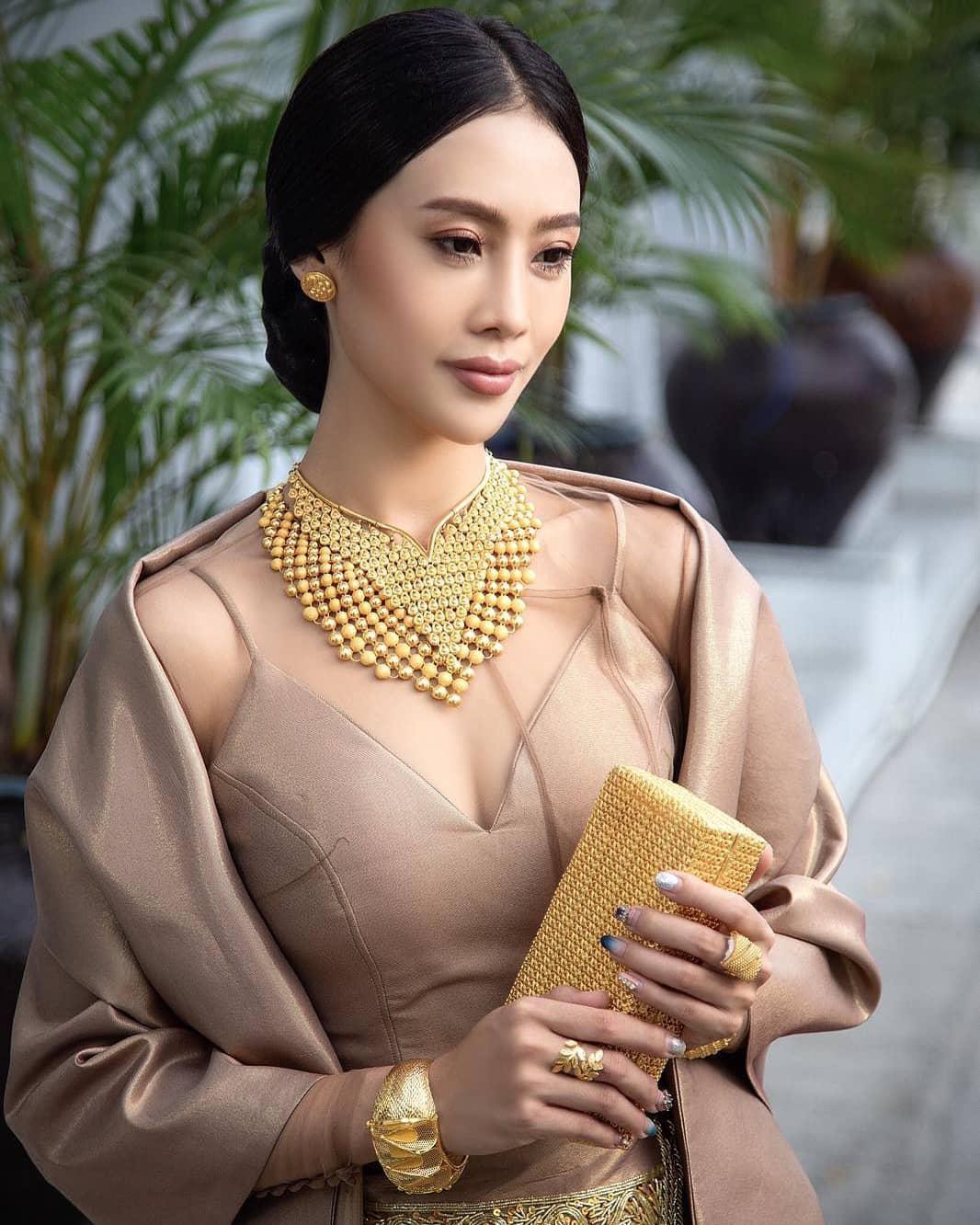 Tân Hoa hậu Hoà bình Myanmar 2021: Cao gần 1m80, mặt xinh, dáng thon - Ảnh 10