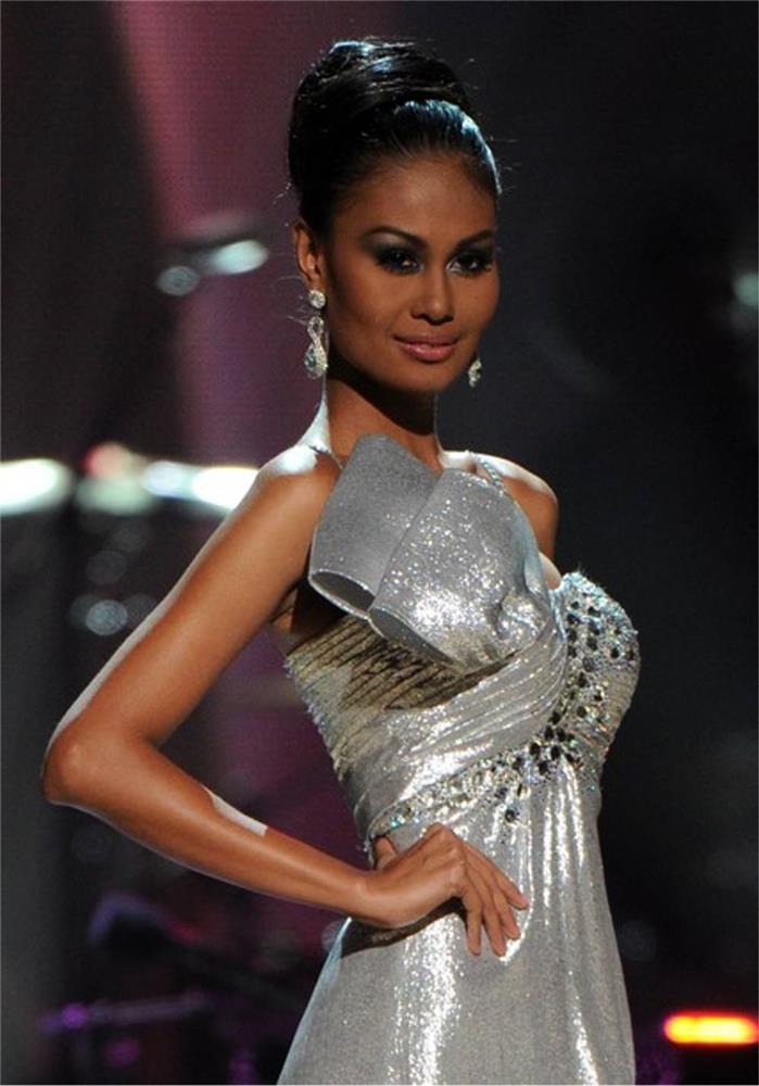 Hoa hậu đẹp nhất thế giới 2010 - Venus Raj (Philippines), cô là Á hậu 4 Hoa hậu Hoàn vũ 2010.