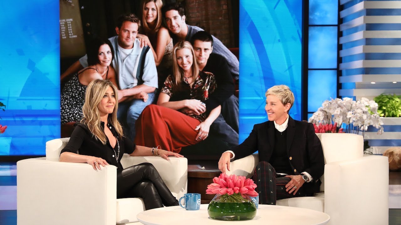 Vợ cũ Brad Pitt - Jennifer Aniston - bật khóc trên truyền hình - Ảnh 5