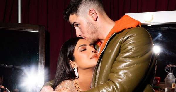 Miss World Priyanka Chopra bí mật làm sinh nhật cho chồng trẻ Nick Jonas